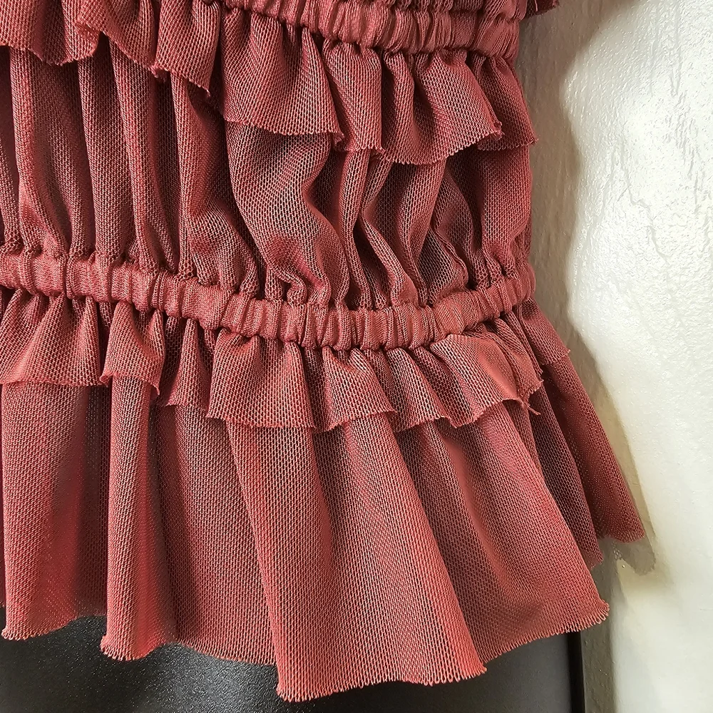 Tiered Ruffle Mesh Cropped Top - Picture 9 of 12